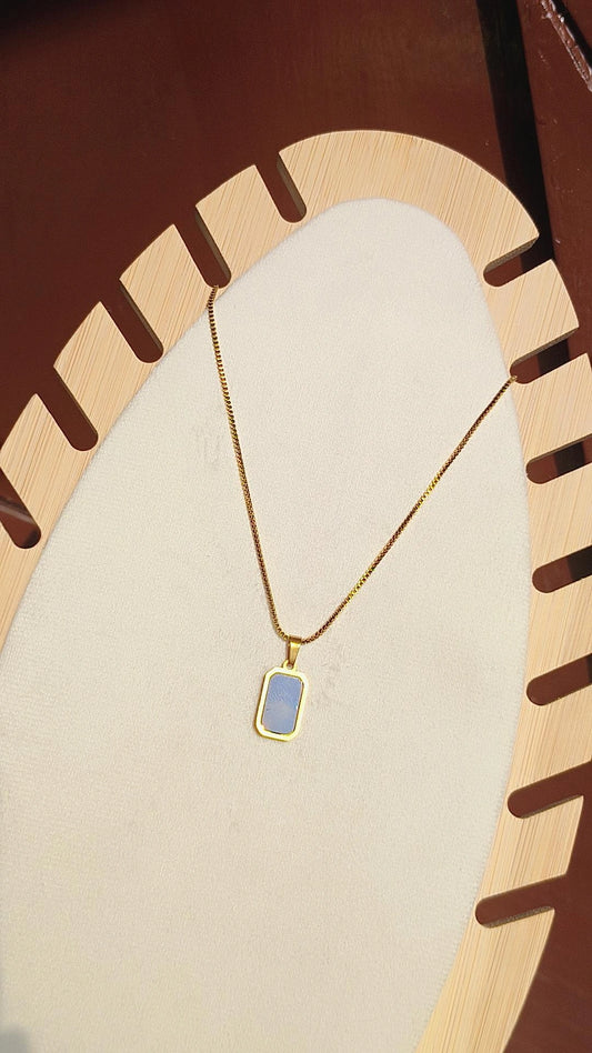 TN009 2-sided B & W Necklace